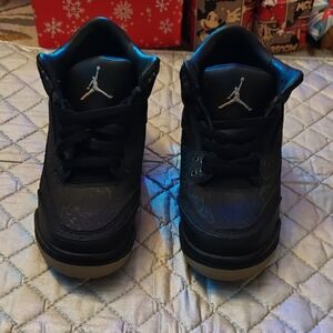 Jordan 3 Retro Women's Black and Gray Sneakers Size 7.5 Men's 6